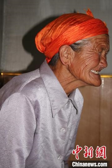 薩仁托婭拍攝的“草原母親”?！∷_仁托婭供圖