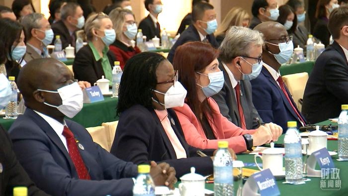 △紀(jì)念會議分會場的與會嘉賓。(總臺央視記者楊立峰拍攝)