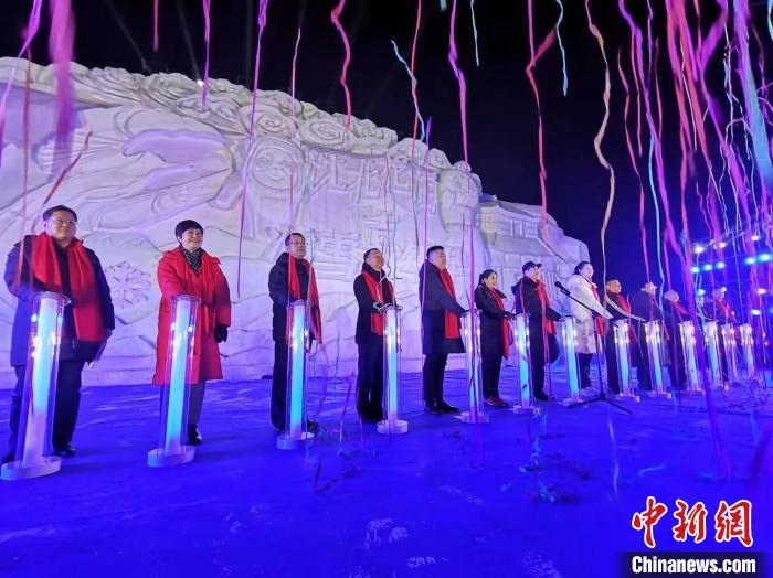 啟動儀式現(xiàn)場?！≮w桂華 攝