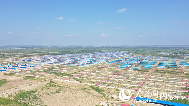 科右中旗被列入全國(guó)肉牛全產(chǎn)業(yè)鏈典型縣，入選國(guó)家級(jí)現(xiàn)代產(chǎn)業(yè)園創(chuàng)建名單。（科右中旗委宣傳部提供）