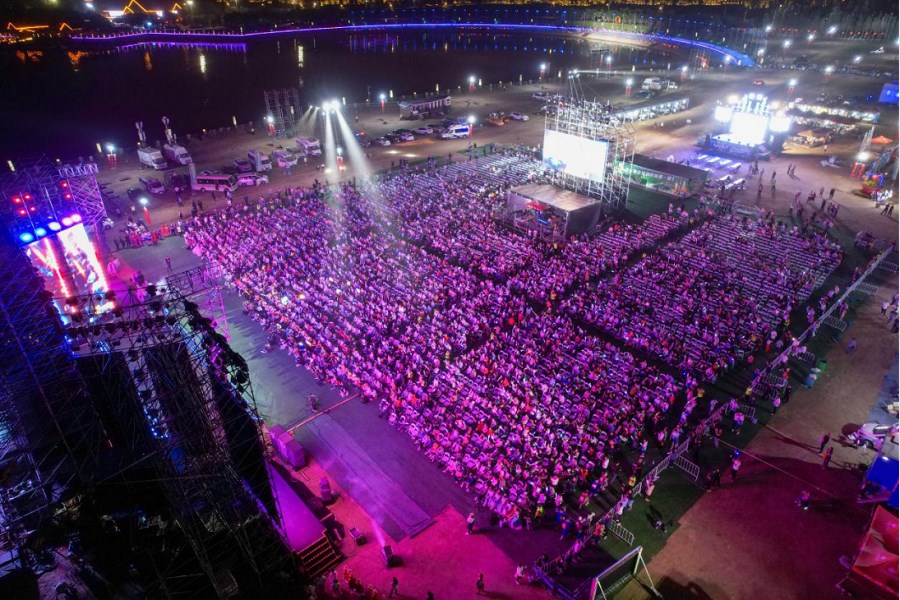 “如七而遇 相思烏?！边@場(chǎng)七夕主題音樂(lè)會(huì)甜出圈137.png