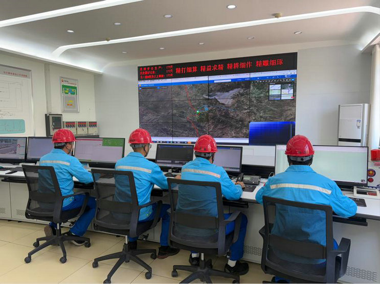 1750822380130760.jpg 石油1.jpg