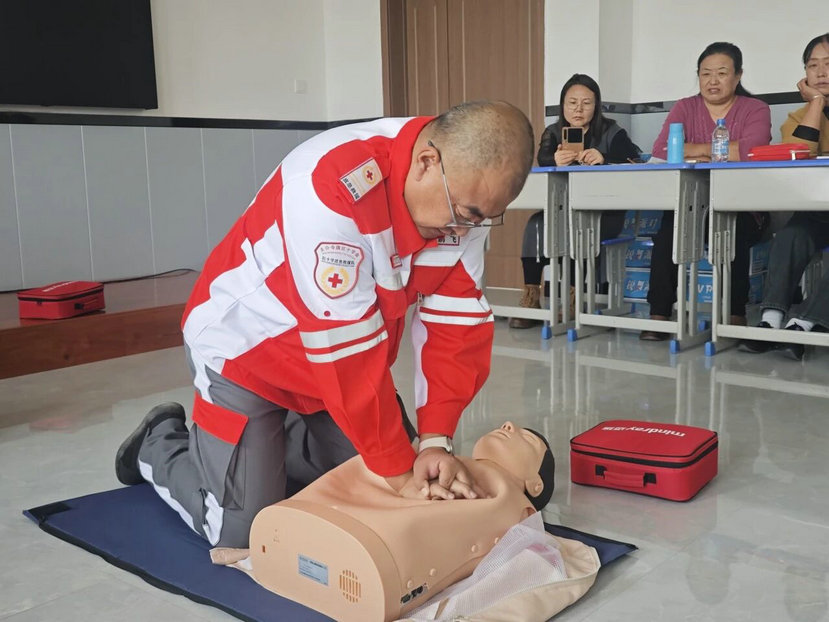 1761915272137064.jpg 十字2.jpg