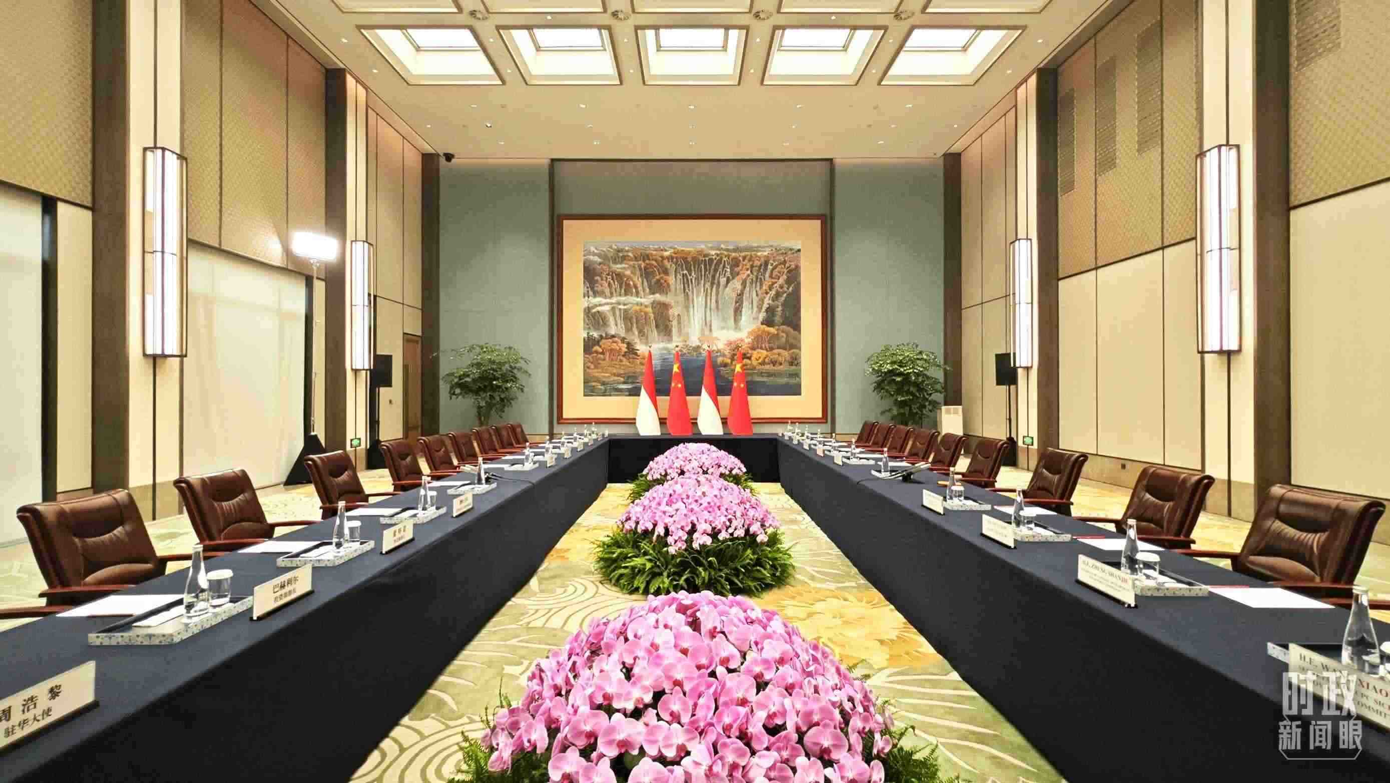 中印尼兩國元首在這里舉行會見。這是會見開始前的場景。（總臺央視記者許永松拍攝）