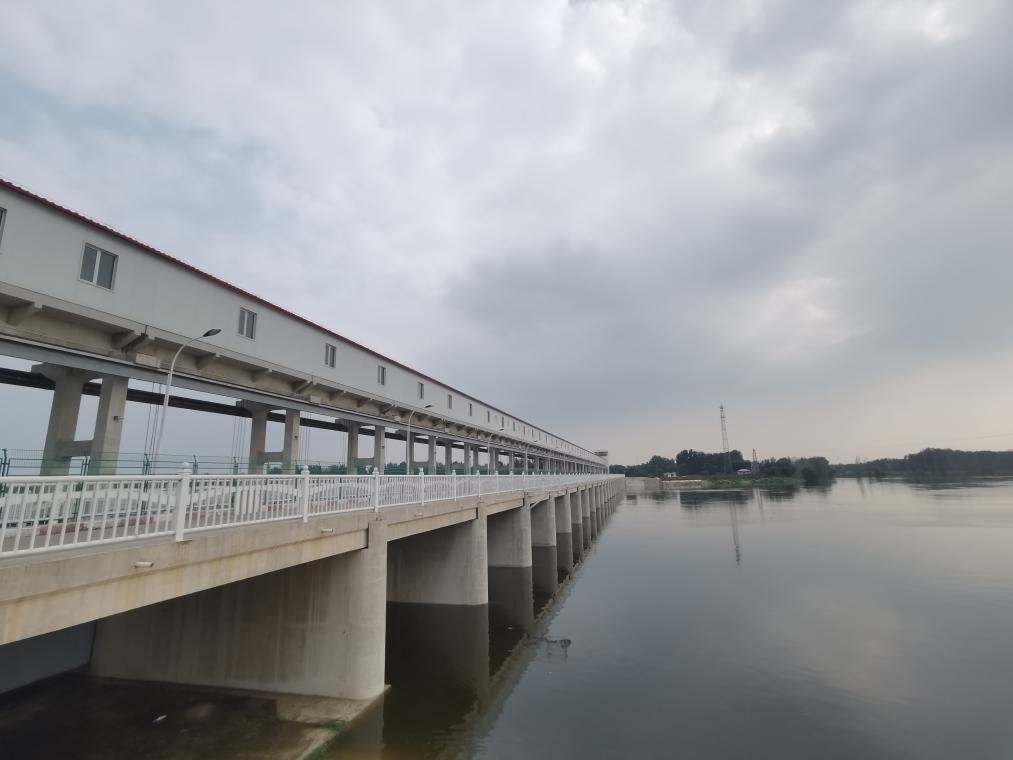 圖為獨流減河進洪南閘。新華社記者 劉惟真 攝