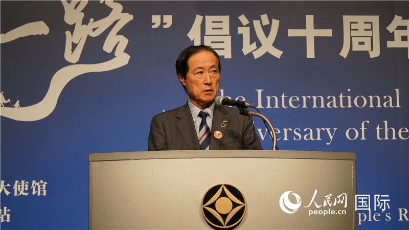 日本經(jīng)團聯(lián)副會長佐藤康博發(fā)言。人民網(wǎng) 蔣曉辰攝