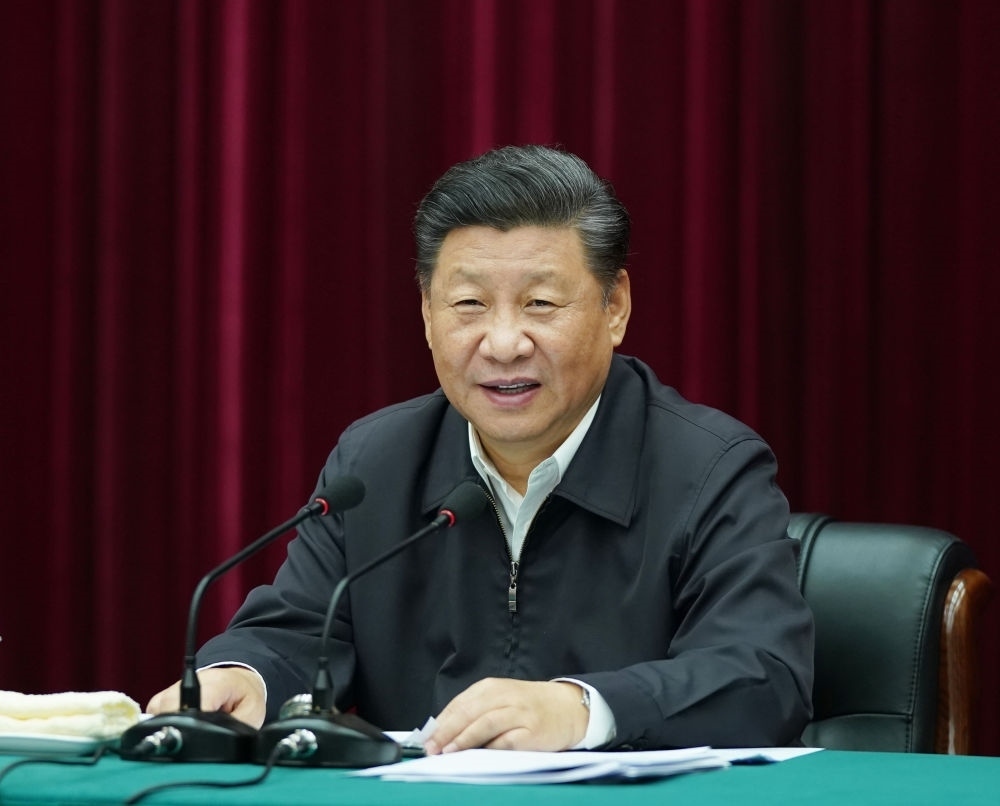 2019年9月18日上午，中共中央總書記、國家主席、中央軍委主席習(xí)近平在鄭州主持召開黃河流域生態(tài)保護(hù)和高質(zhì)量發(fā)展座談會并發(fā)表重要講話。新華社記者 謝環(huán)馳 攝