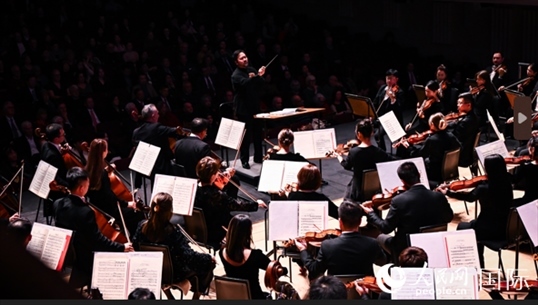 演出現(xiàn)場。人民網(wǎng) 郭錦標(biāo)攝