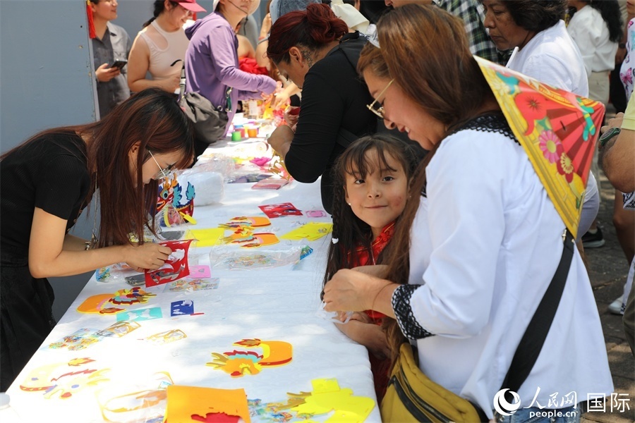 活動(dòng)現(xiàn)場。人民網(wǎng) 埃內(nèi)斯托·多明戈斯攝