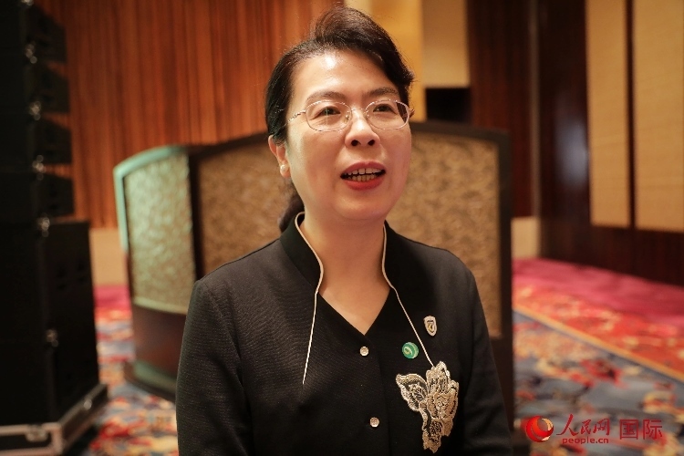 北京外國語大學亞洲學院院長、中國馬來研究中心主任蘇瑩瑩教授接受人民網(wǎng)采訪。人民網(wǎng) 王婧攝