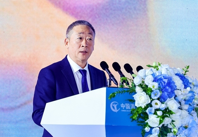 中國(guó)酒業(yè)協(xié)會(huì)理事長(zhǎng)宋書(shū)玉。受訪方供圖