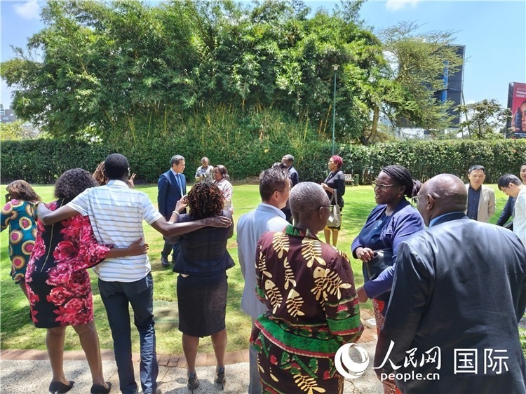 與會嘉賓在交流。陳哲攝