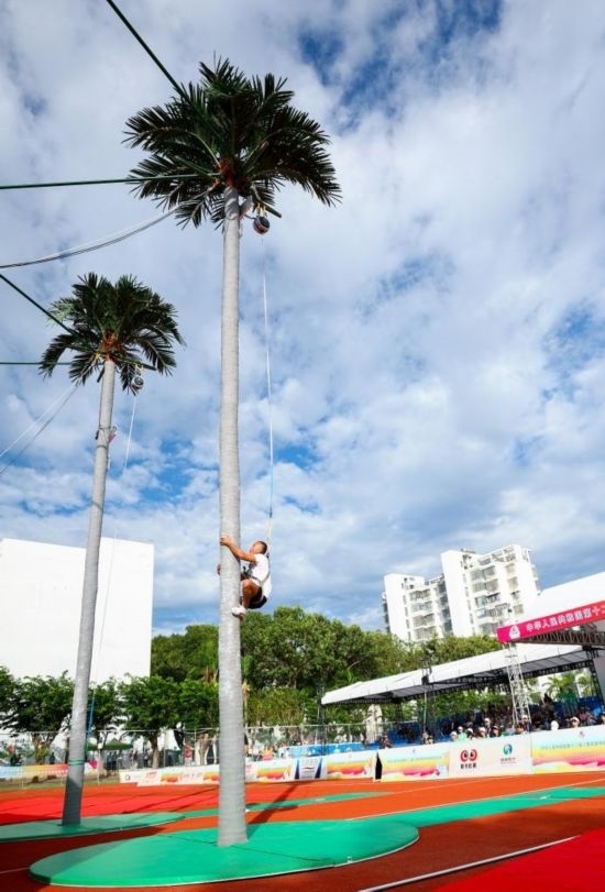 11月23日，海南隊選手曾祥天在比賽中。新華社記者 楊植森 攝