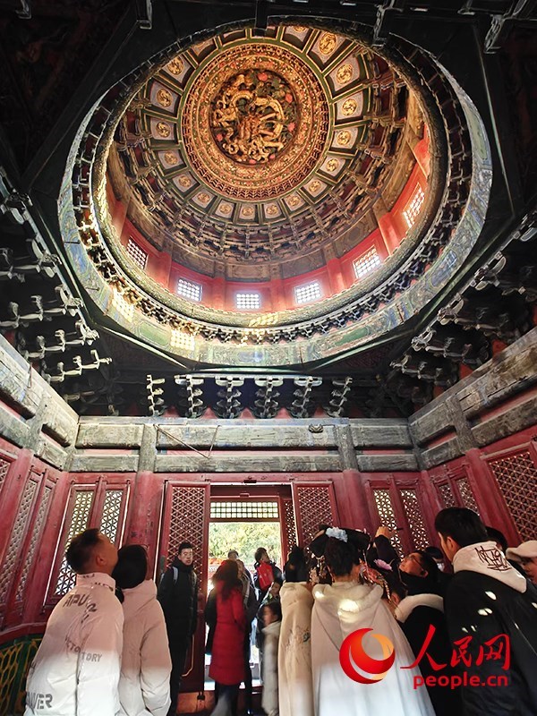 2025年1月，游客正在故宮博物院參觀。人民網(wǎng)記者 韋衍行攝