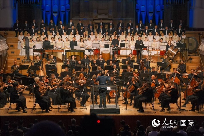 奧克蘭市政廳《空海》交響曲演出現(xiàn)場(chǎng)。張波若攝