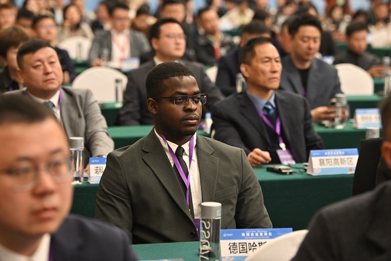 外企代表參加“進(jìn)博會(huì)走進(jìn)湖北”活動(dòng)主題推介會(huì)。人民網(wǎng)記者 翁奇羽攝