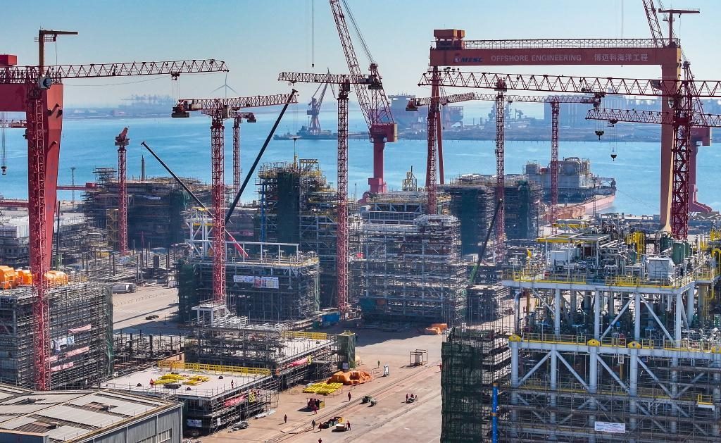 這是3月21日拍攝的天津博邁科海洋工程股份有限公司廠區(qū)一景（無人機照片）。新華社記者 趙子碩 攝