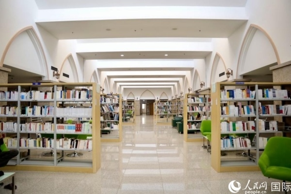圖為吉布提國家圖書館一角。人民網(wǎng) 塔里克·易卜拉欣攝