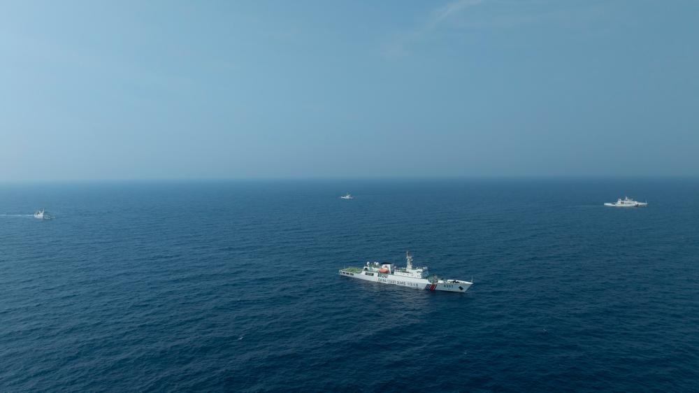 4月22日，中越海警艦艇編隊在北部灣海域開展聯(lián)合巡邏。（中國海警供圖）
