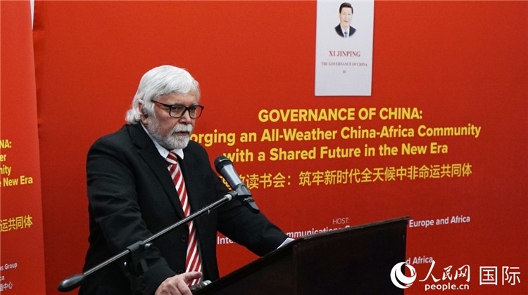 南部非洲科學(xué)、工程、技術(shù)、教育協(xié)會(huì)執(zhí)行副總裁楊煥嶺。人民網(wǎng) 劉暢攝