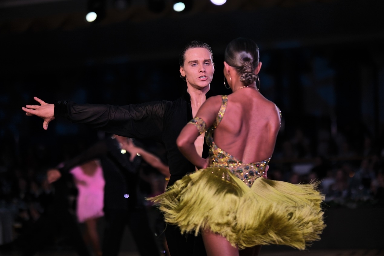 第七屆“克里姆林宮杯”國標(biāo)舞錦標(biāo)賽現(xiàn)場。于子恒攝