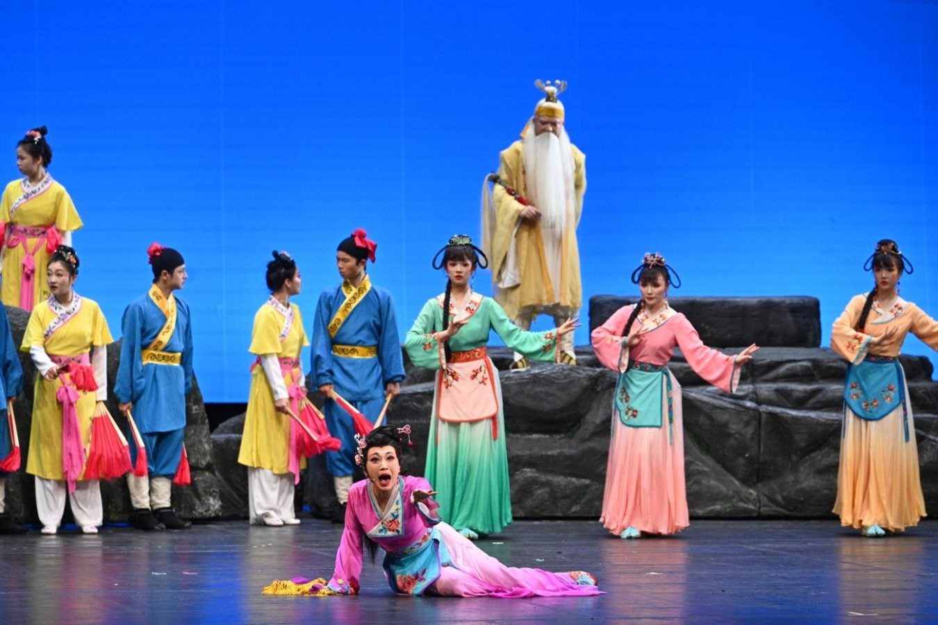 《七妹與蛇郎》演出劇照。國家大劇院供圖